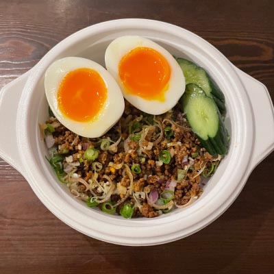 家庭料理とワインの店kuwabara