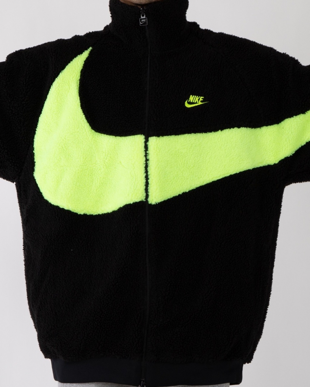 10月31日（土）　NIKE BIG SWOOSH BOA JKT ＆新作シューズ発売！！