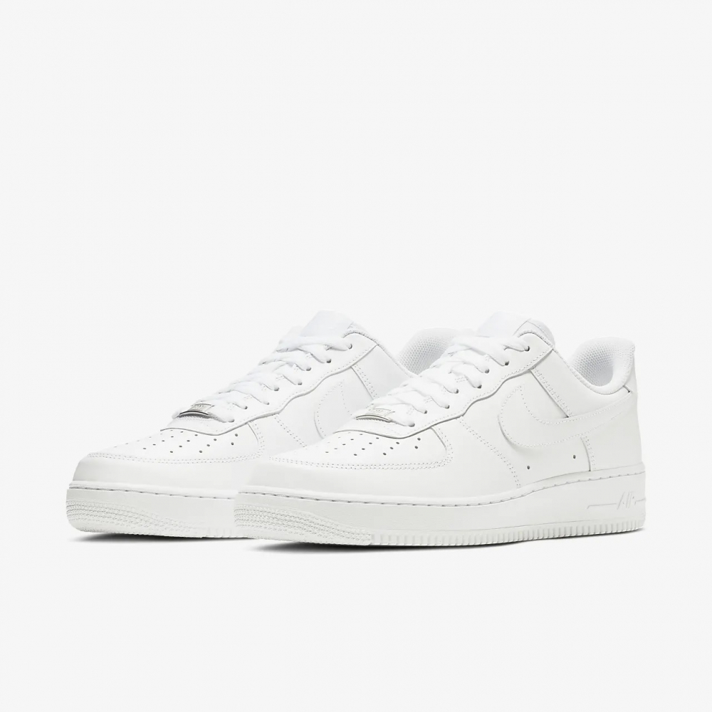 【ESSENCE BP】1/30(土)NIKE AIR FORCE 1'07発売!!