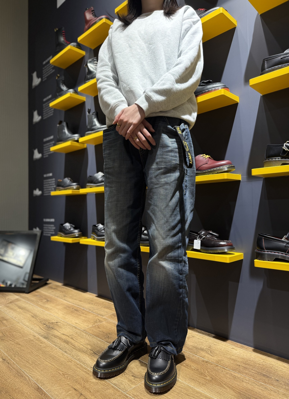 履きやすさと合わせやすさを兼ね備えたローファーが新登場！