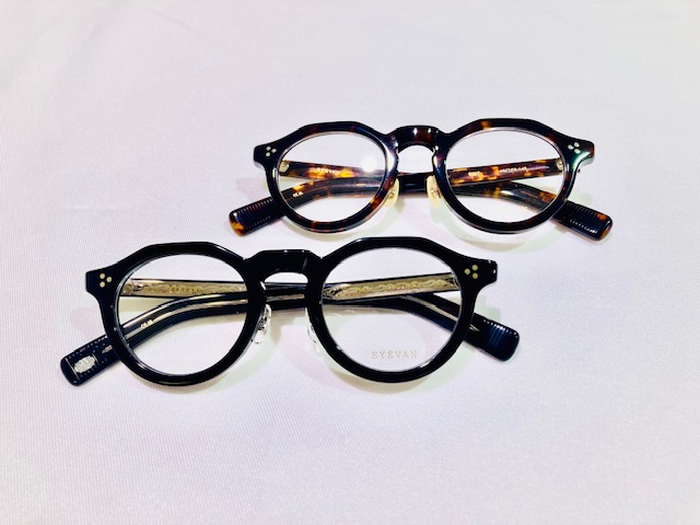 【EYEVAN（アイヴァン） FAIR】 より Livingston リヴィントンの紹介です。