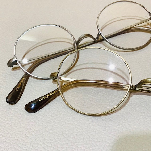 【OLIVER GOLDSMITH】POKER FACE別注仕様の紹介です。