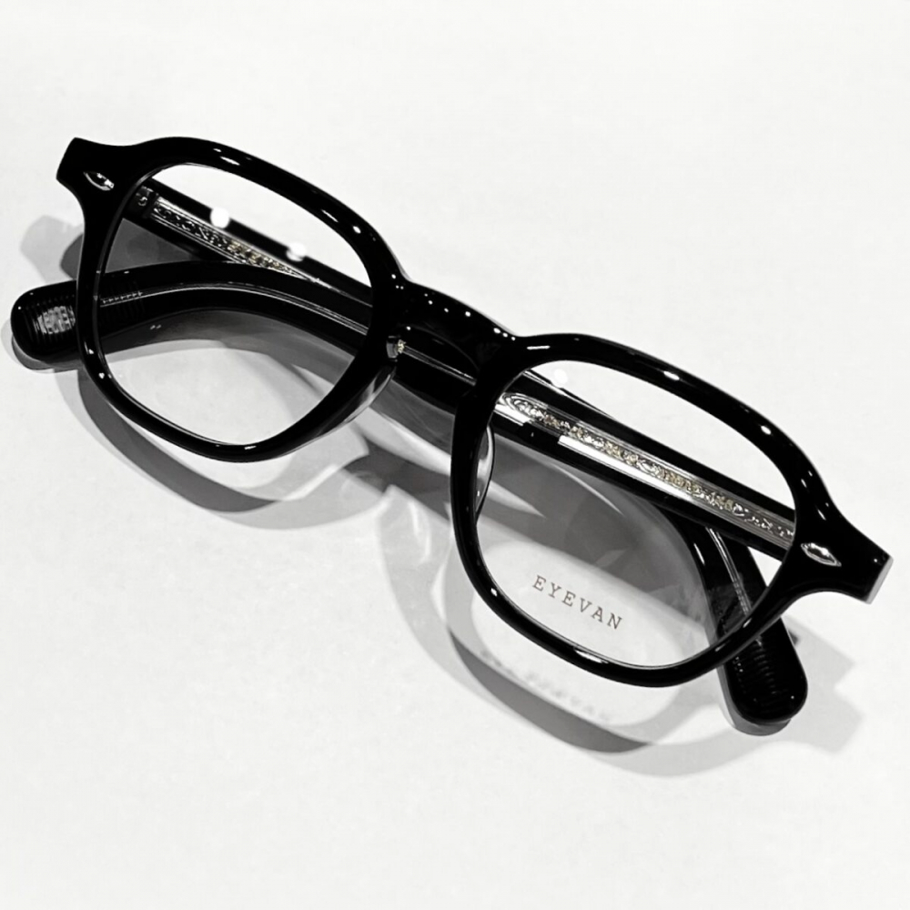 EYEVAN「Varick」のご紹介です。