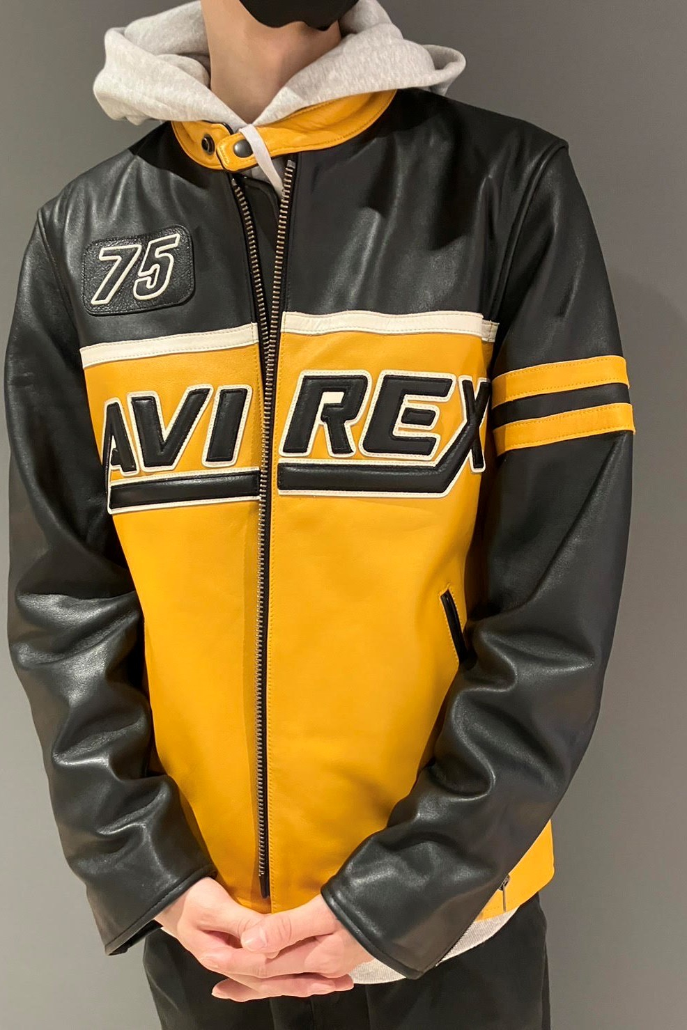 【AVIREX】待ちに待ったツーリングシーズンには思いっきり派手カラーを!