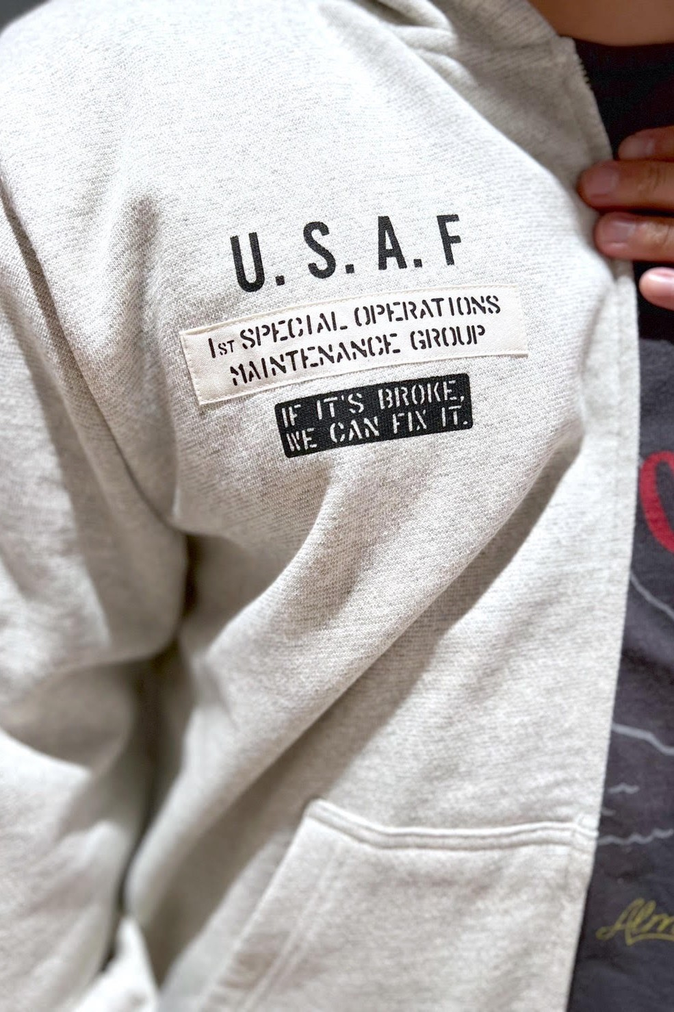 【AVIREX】パーカーコーデ!