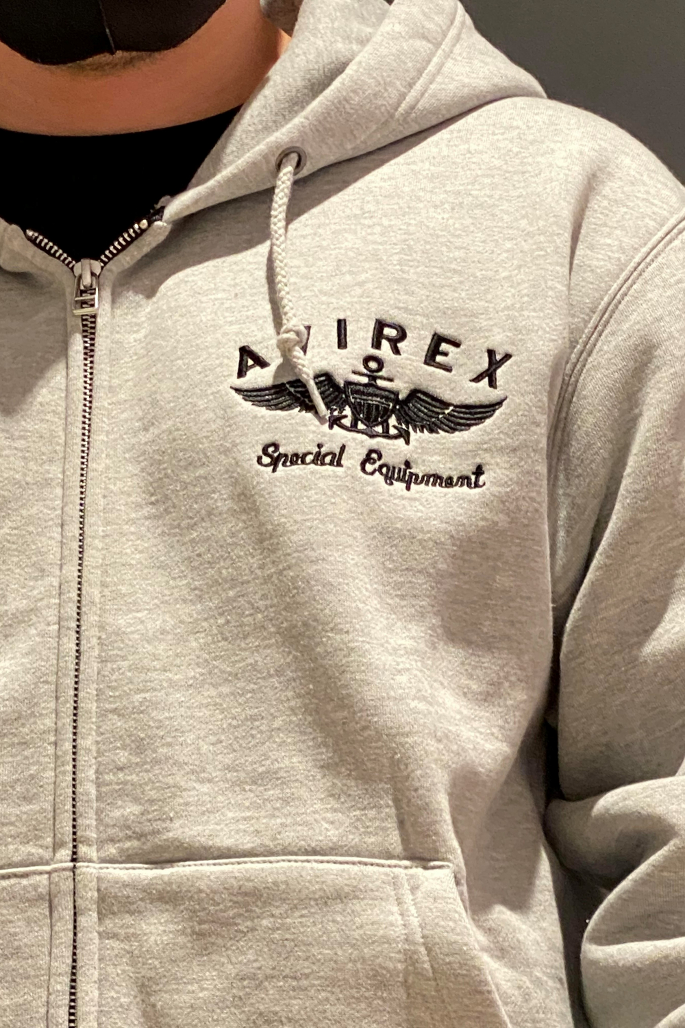 【AVIREX】定番ロゴは裏切らない!