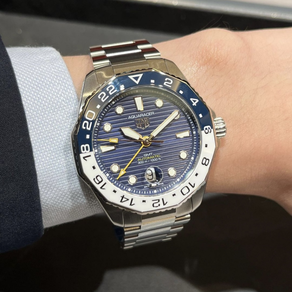 【今こそオススメしたいタグ・ホイヤー】アクアレーサー プロフェッショナル300 GMT