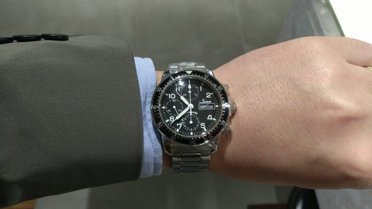 【Sinn(ジン)】人気モデルが再入荷!