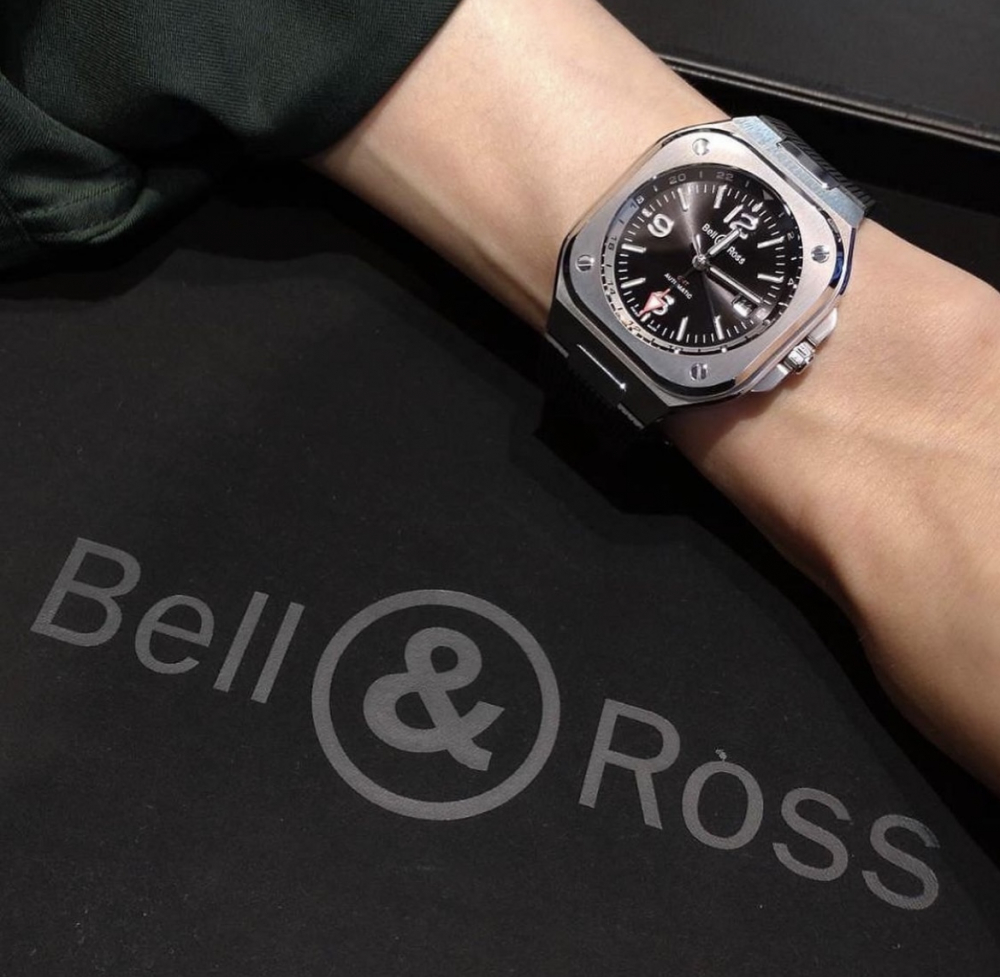 【Bell&Ross】開催中のフェアで最高のモデルをお選び頂きました!