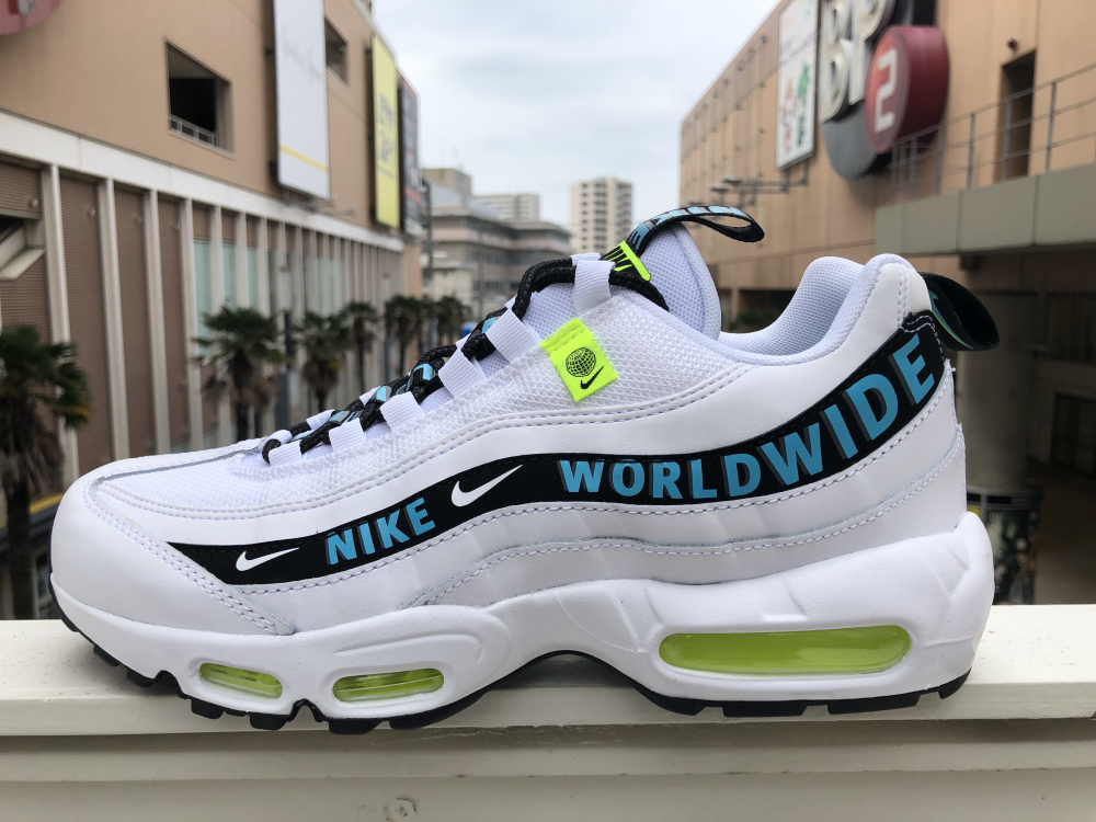NIKE AIR MAX 95SE WORLD WIDE PACK 入荷