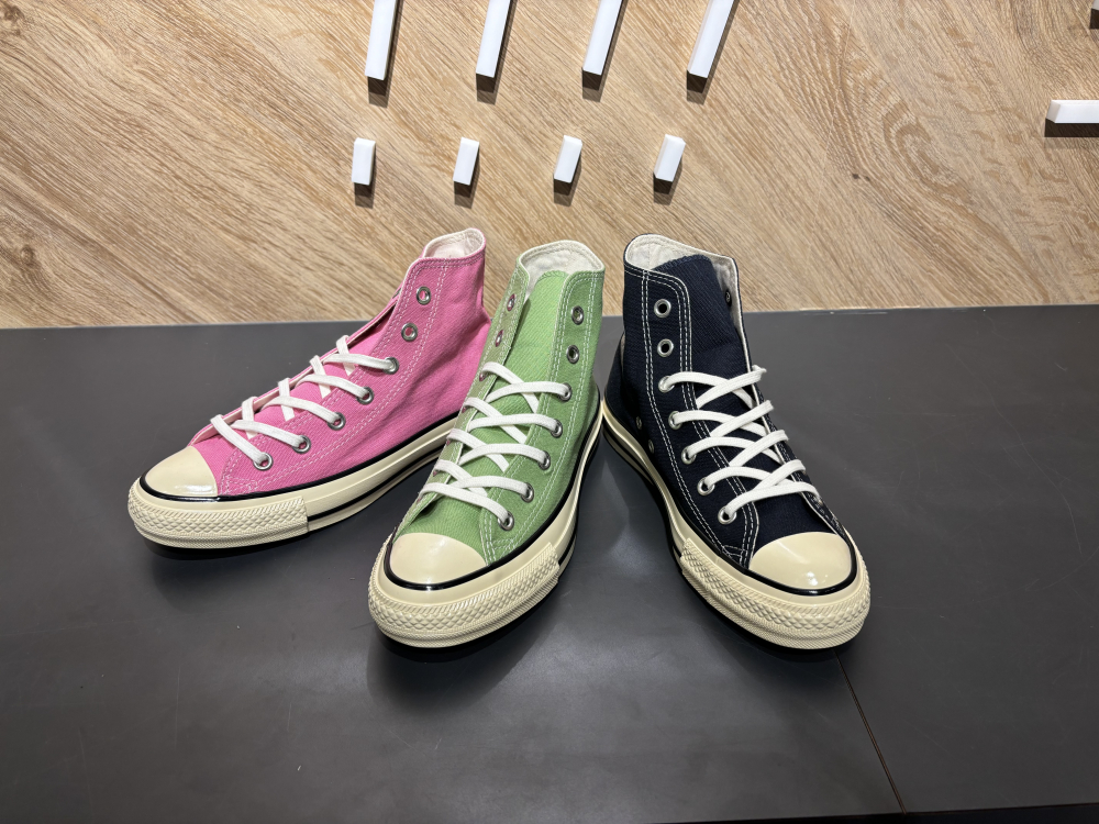 CONVERSE　NEW IN