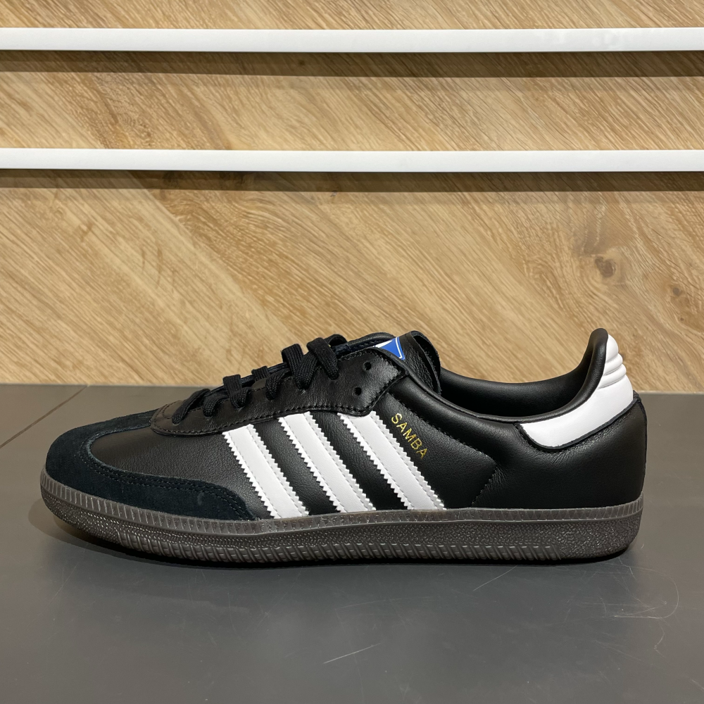 ADIDAS】Re Stock - BILLBOARD PLACE 新潟ファッションビル万代
