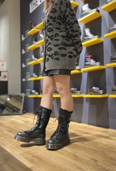 ボリューム感たっぷりのフェイクファーブーツが新登場♡