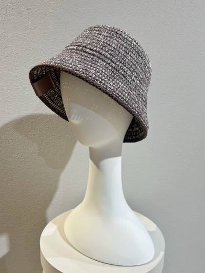 Chapeau d' O TM Ini-Tab Bucket