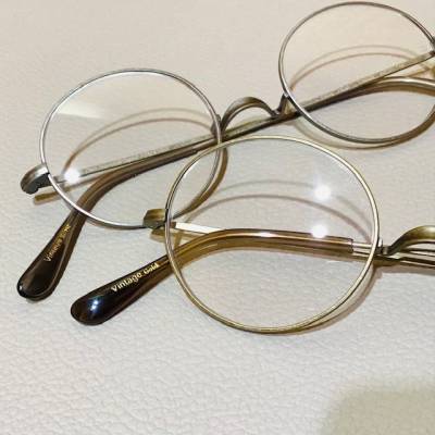 【OLIVER GOLDSMITH】POKER FACE別注仕様の紹介です。