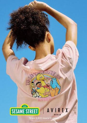 《SESAME STREET meets AVIREX》 4/26（土）　発売開始！！