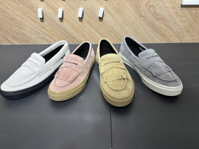 VANS　NEWIN