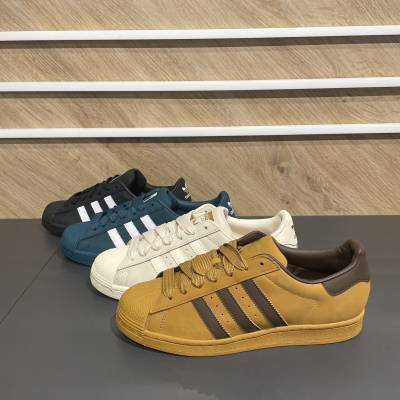 ADIDAS　NEWIN