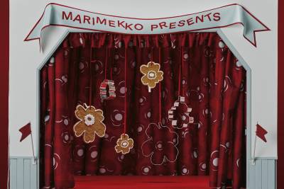 11.14- For hosts with the most