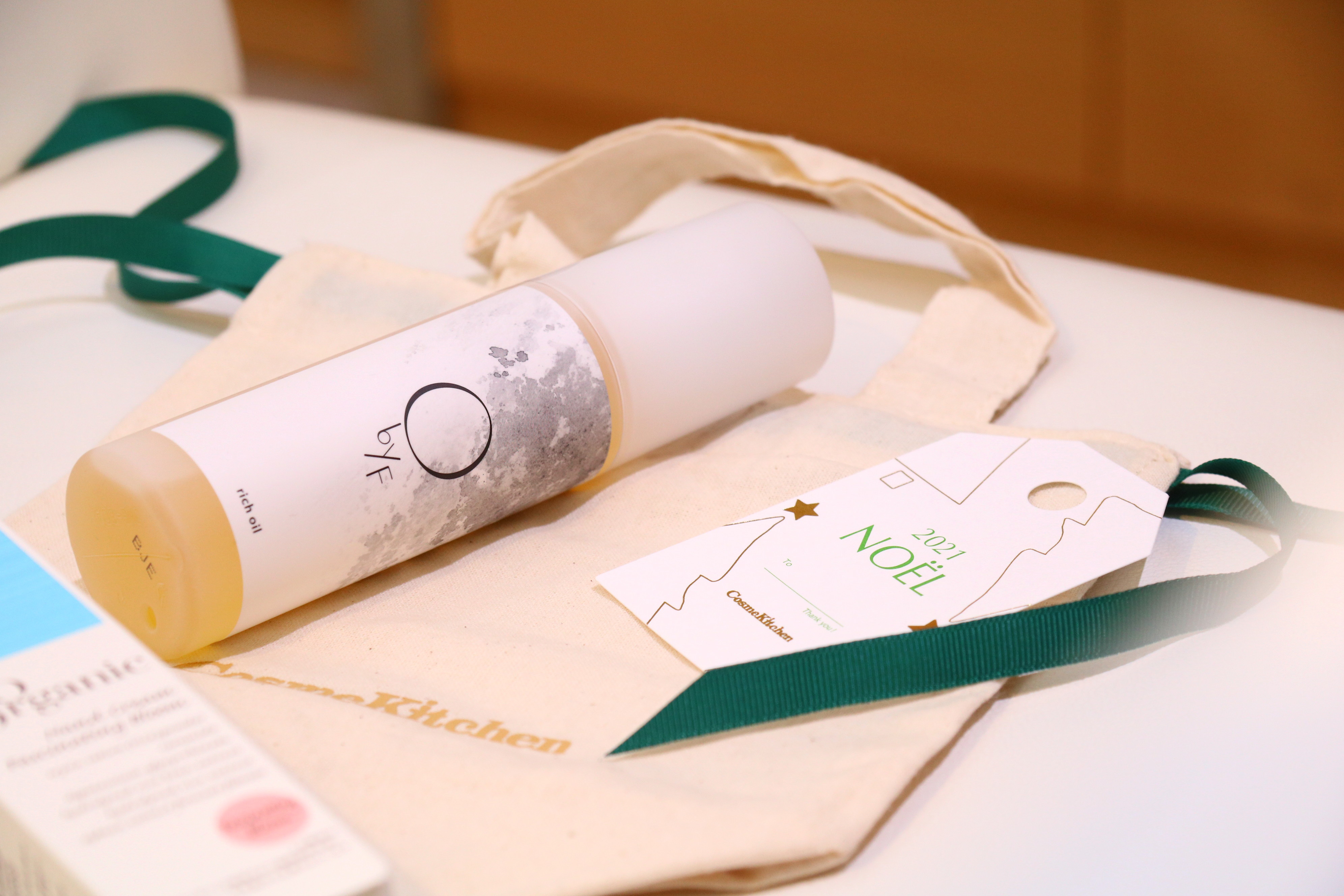 「プレゼントのセンスがいい!」と言われたい男性も必見!女性が喜ぶ冬の保湿ケアグッズ